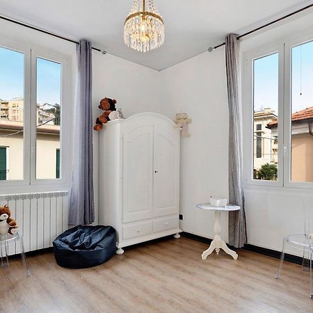 4 Passi Mare Apartment Finale Ligure Bagian luar foto
