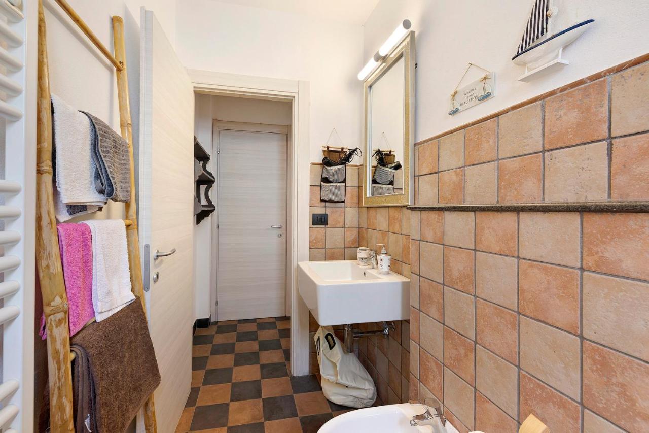 4 Passi Mare Apartment Finale Ligure Bagian luar foto