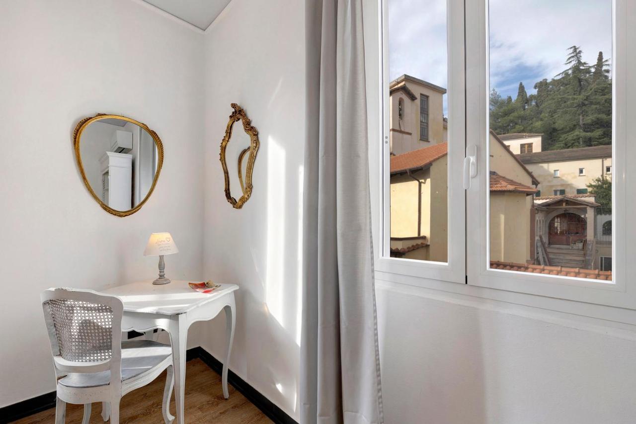4 Passi Mare Apartment Finale Ligure Bagian luar foto